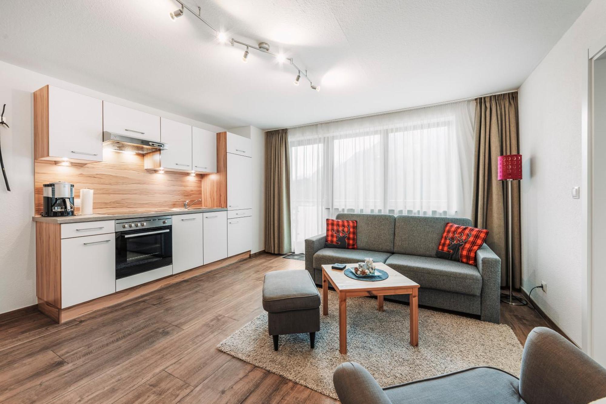 Herzblut Wohlfuehl Appartements Oetz Zewnętrze zdjęcie